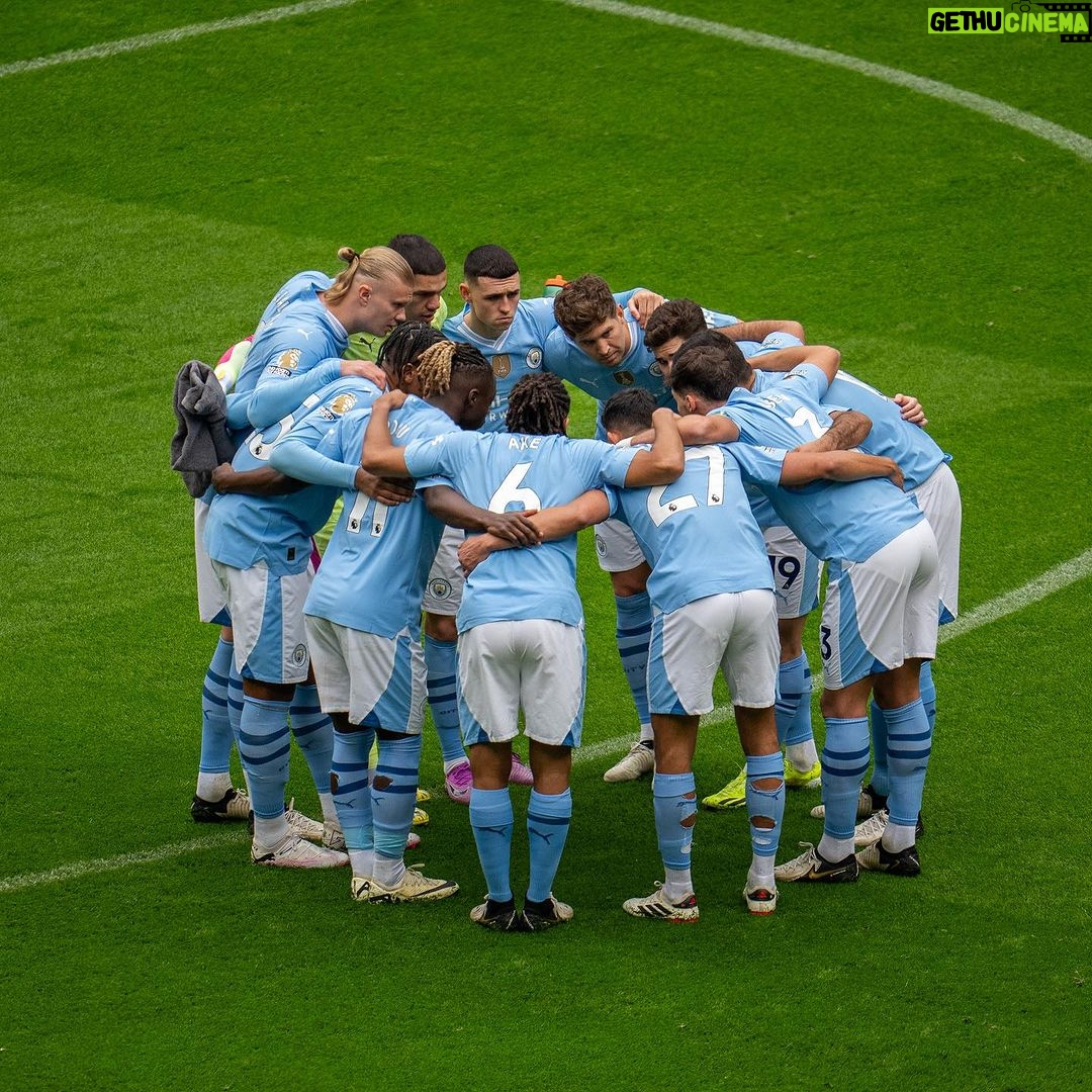 Phil Foden Instagram - Another W ππ» Letβs go! πͺπ» Etihad Stadium