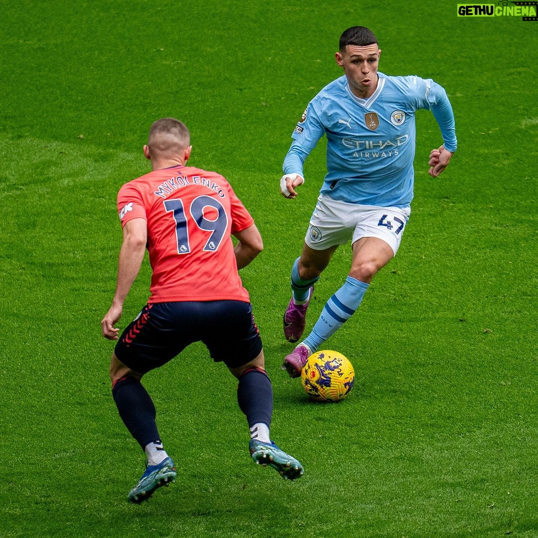 Phil Foden Instagram - Another W ππ» Letβs go! πͺπ» Etihad Stadium