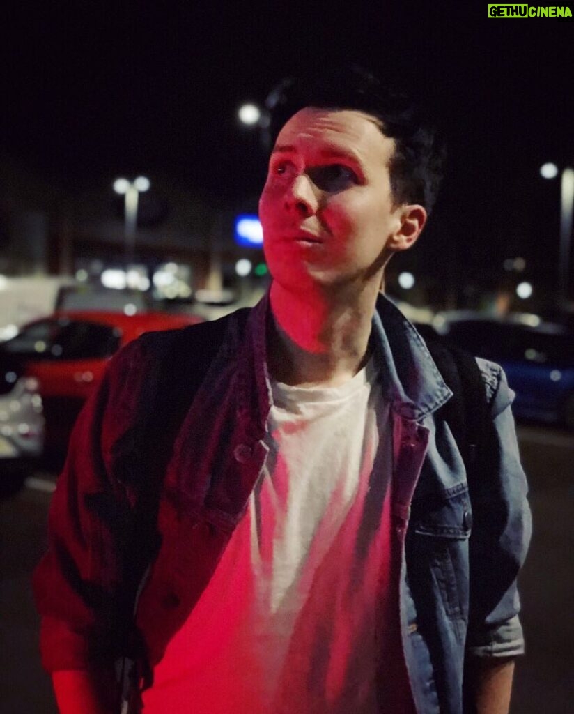 Phil Lester Instagram - Who knew a Poundland car park could have such cool lighting 🚨