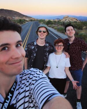 Phil Lester Instagram - Last days in the desert 🏜🦎