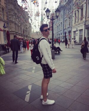 Phil Lester Instagram - Moscow had less bears and more sunshine than I expected but I still had fun 🇷🇺