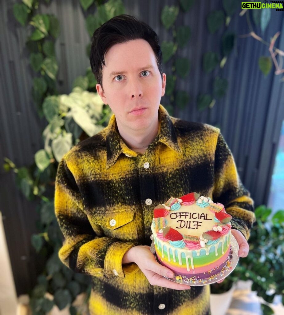 Phil Lester Instagram - okay Dan is now officially banned from ordering the birthday cake dilf more like CAKE I’d like to EAT am I right #cile