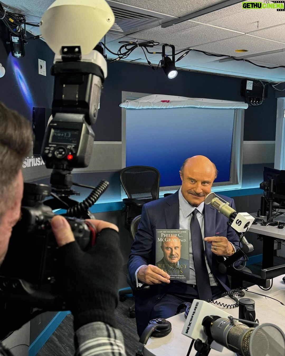 Phil McGraw Instagram - The We’ve Got Issues tour continues. Do you have yours?