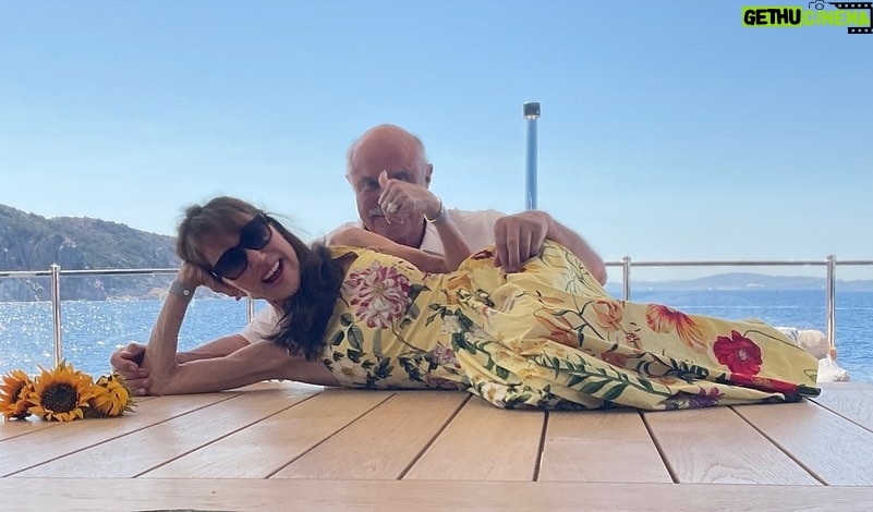 Phil McGraw - 39.5K Likes - Forty seven years and counting and she can still hop up on the table! Been together since she was 19!! Happy Anniversary Robin. I love you! #anniversary #portocervo #bonifacio