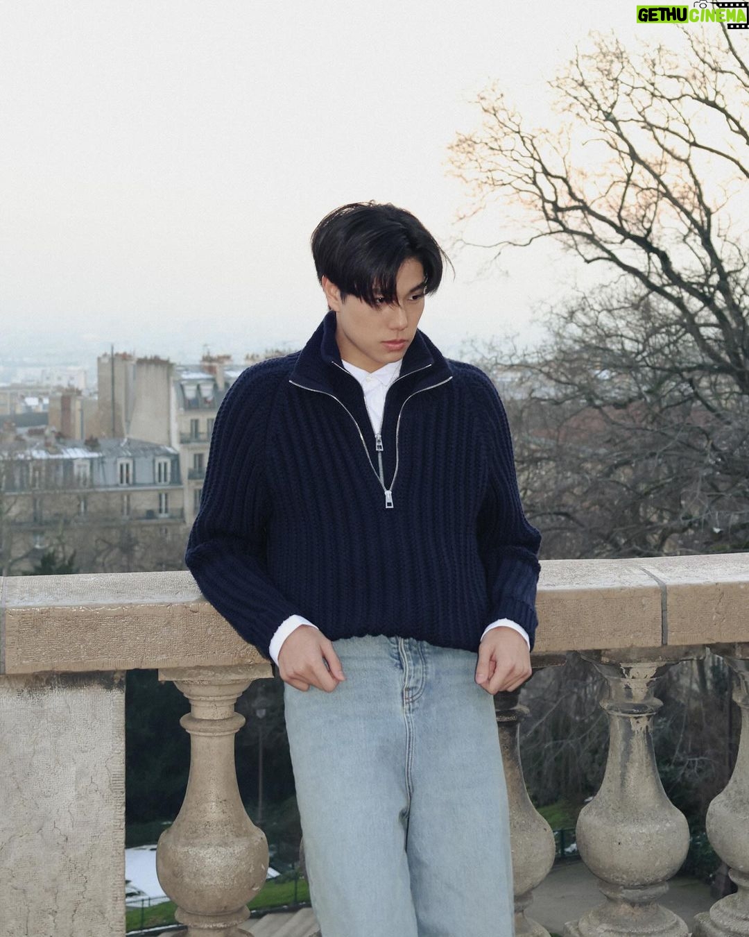Phuwin Tangsakyuen Instagram - paris fashion week day 1 #LOEWE #LOEWEFW24 #LOEWExPhuwin