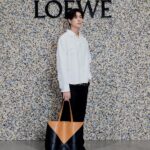 Phuwin Tangsakyuen Instagram - @Loewe #LOEWE #LOEWEFW23