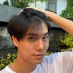 Phuwin Tangsakyuen Instagram - เสยผมไปซัก1ที