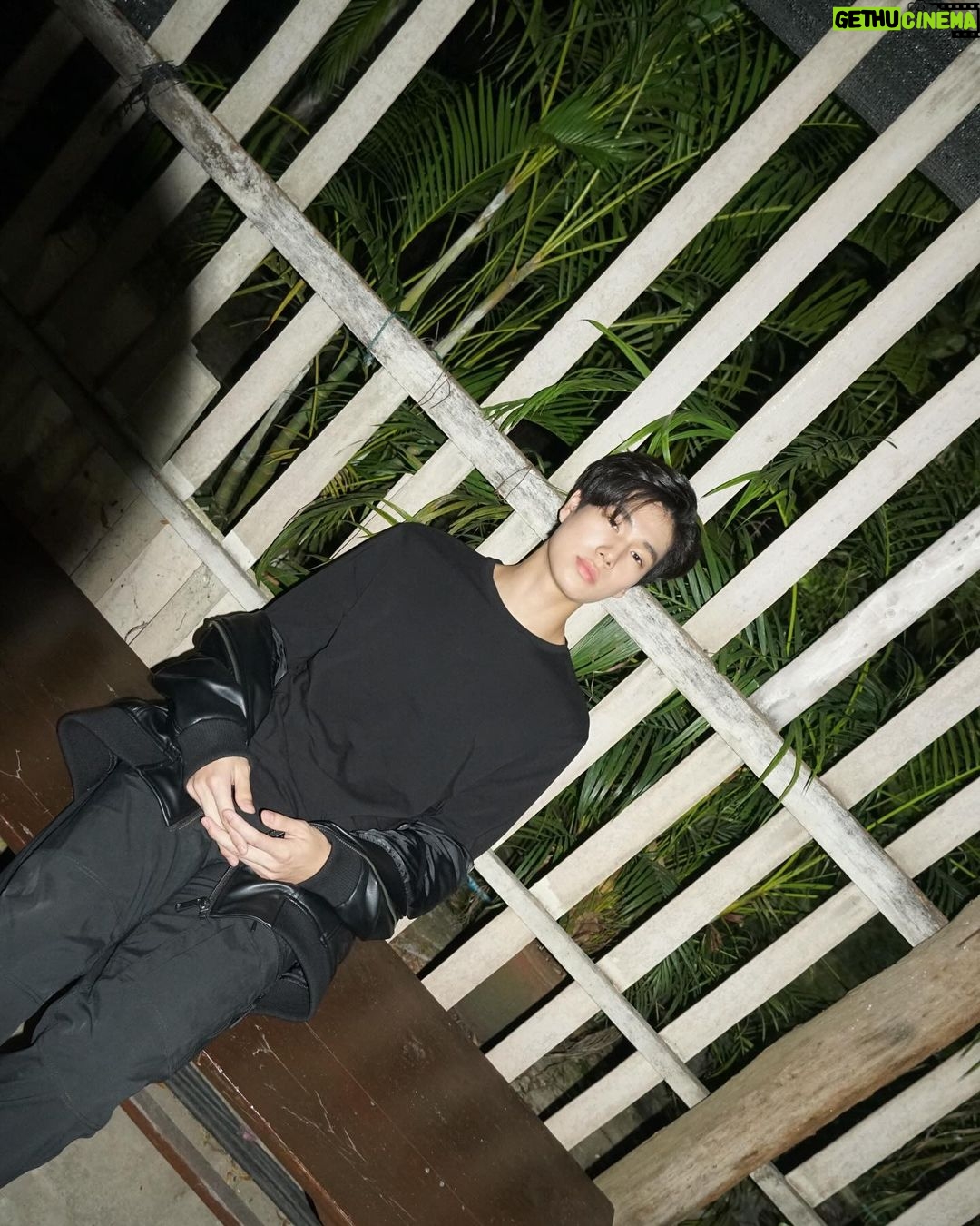 Phuwin Tangsakyuen Instagram - 4am shenanigans