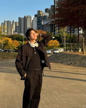 Phuwin Tangsakyuen Instagram - bright autumn day 🍂
📸 @nychaa