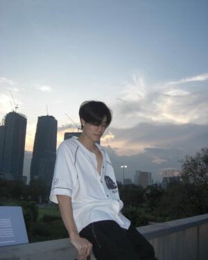 Phuwin Tangsakyuen Instagram - lunar 🌙