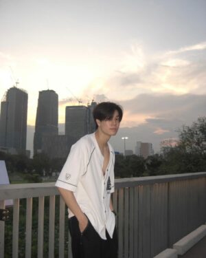 Phuwin Tangsakyuen Instagram - lunar 🌙