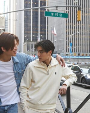 Phuwin Tangsakyuen Instagram - Hello nyc
#TommyHilfiger #TommyHilfigerTH