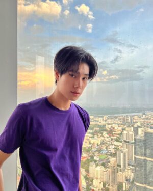 Phuwin Tangsakyuen Instagram - ฟ้าร้อง 🌈
