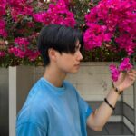 Phuwin Tangsakyuen Instagram - กลิ่นดอกไม้