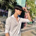 Phuwin Tangsakyuen Instagram - ลมแรง💨