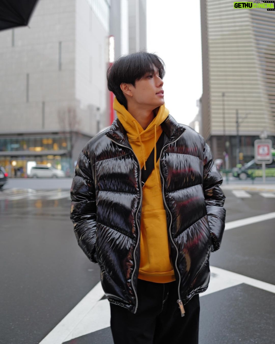 Phuwin Tangsakyuen Instagram - rainy days