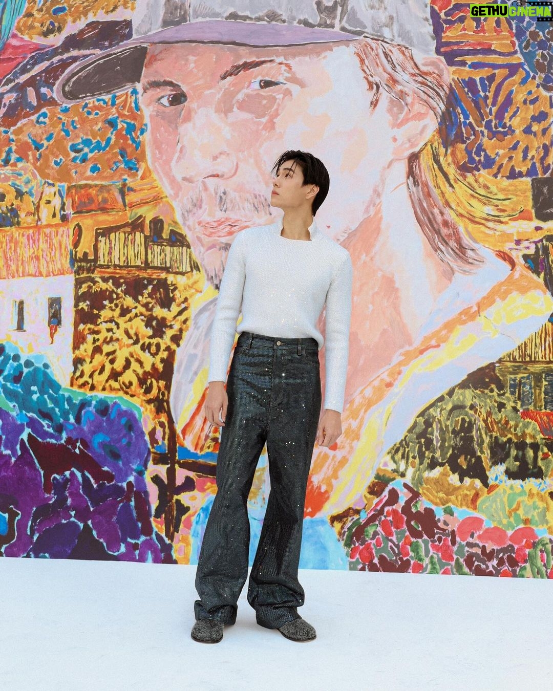 Phuwin Tangsakyuen Instagram - #LOEWE #LOEWEFW24 #LOEWExPhuwin
