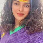 Pia Bajpiee Instagram – 🙏🙏🙏 जय बजरंग बली  #hanumangarhi #ayodhyadham⛺🚩