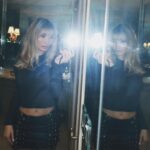 Pia Mia Instagram - it’s almost princess season 📖