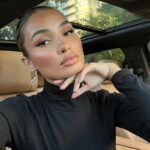 Pia Mia Instagram - on average a person speaks 860 million words in their lifetime…make the most of them kind, honest and understanding 🌑🌩