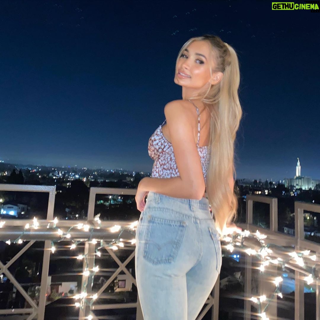 Pia Mia Instagram - maybe i could be your cinderella