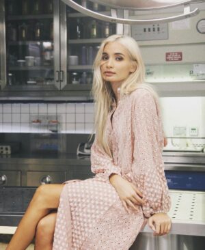 Pia Mia Instagram - Proud to be your #ANGELA in @issac.film love this cast and crew ♥️ 🎥 🍿I can’t wait for you to experience the story of Issac. Ask us anything...go comment on their last post to unlock new content!