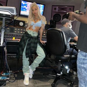 Pia Mia Instagram - 