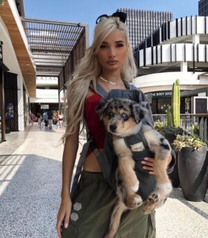 Pia Mia Instagram - happy times with blue willow