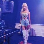 Pia Mia Instagram - LoveFool