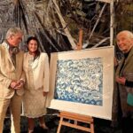 Pierce Brosnan Instagram - Happy 90th pre-birthday to a genuine trailblazer, legend, and hero of the planet, Dr. Jane Goodall. What a privilege it is to know you, to celebrate you, and to call you friend for nearly 30 years. Hope this new journey around the sun brings all your heart desires @janegoodallinst Art collaboration by @piercebrosnanofficial X Shepard Fairey @obeygiant ✨ Photos by @dylan_brosnan & @keelyshayebrosnan