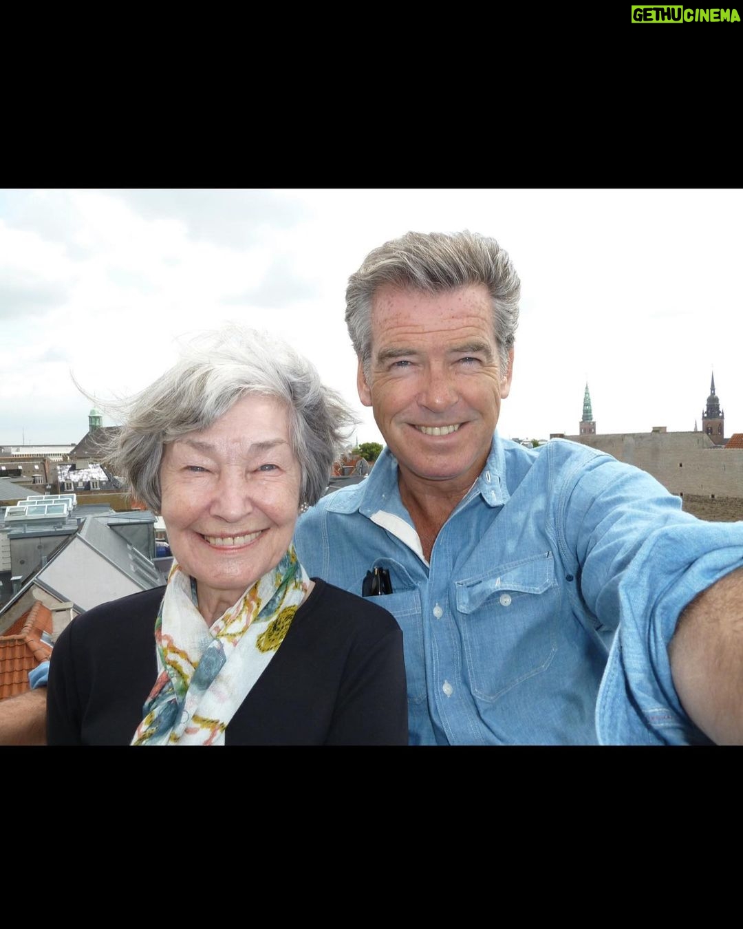 Pierce Brosnan Instagram - Happy Mother’s Day ☘️❤️ I love you Mum!