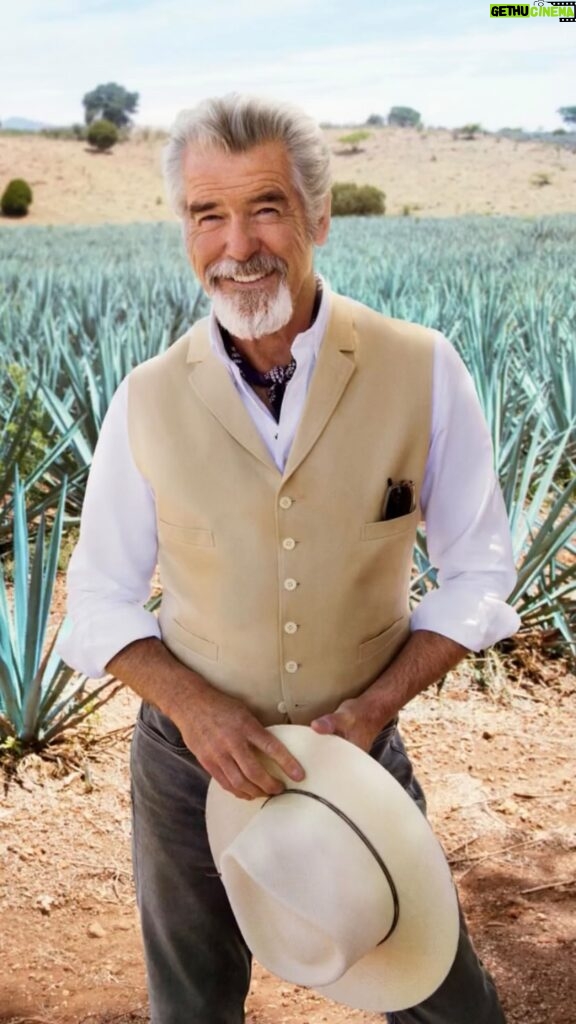 Pierce Brosnan Instagram - With @CasaDonRamon, there’s a tequila for every celebration. I’m celebrating #InternationalTequilaDay by sipping on Tequila Don Ramón Platinium Cristalino Añejo, my favorite from the collection.