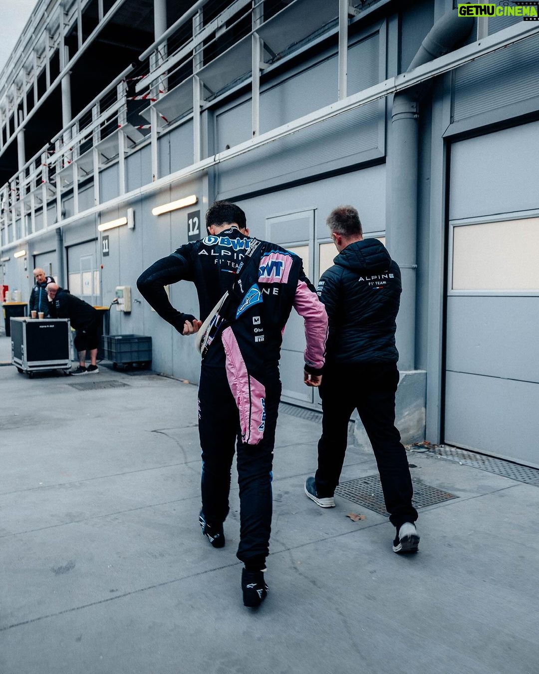 Pierre Gasly Instagram - Missed that feeling A LOOOOT! Good day running in Barcelona. Can’t wait to start this 2024 season Barcelona, Spain