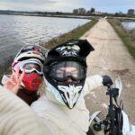 Pierre Gasly Instagram - Dias boms em Foja. Eu gosto os motos e os cavalhos. Adeus 😂 Quinta de Foja