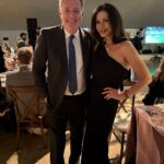 Piers Morgan Instagram - It’s been 30 years since I last posed for a snap with @catherinezetajones and it’s fair to see she’s aged spectacularly better than me. Great to catch up Catherine. You’re just as natural and funny as I remembered, and your singing later at the @dunhilllinks gala dinner was brilliant. 👌 St Andrews