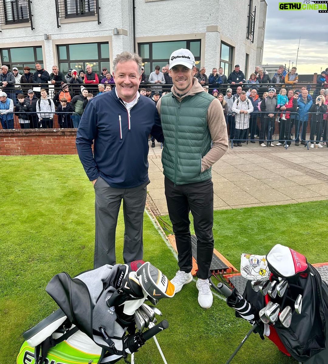 Piers Morgan Instagram - The North London Derby. @dunhilllinks @garethbale11 ⛳️ Carnoustie Championship Course