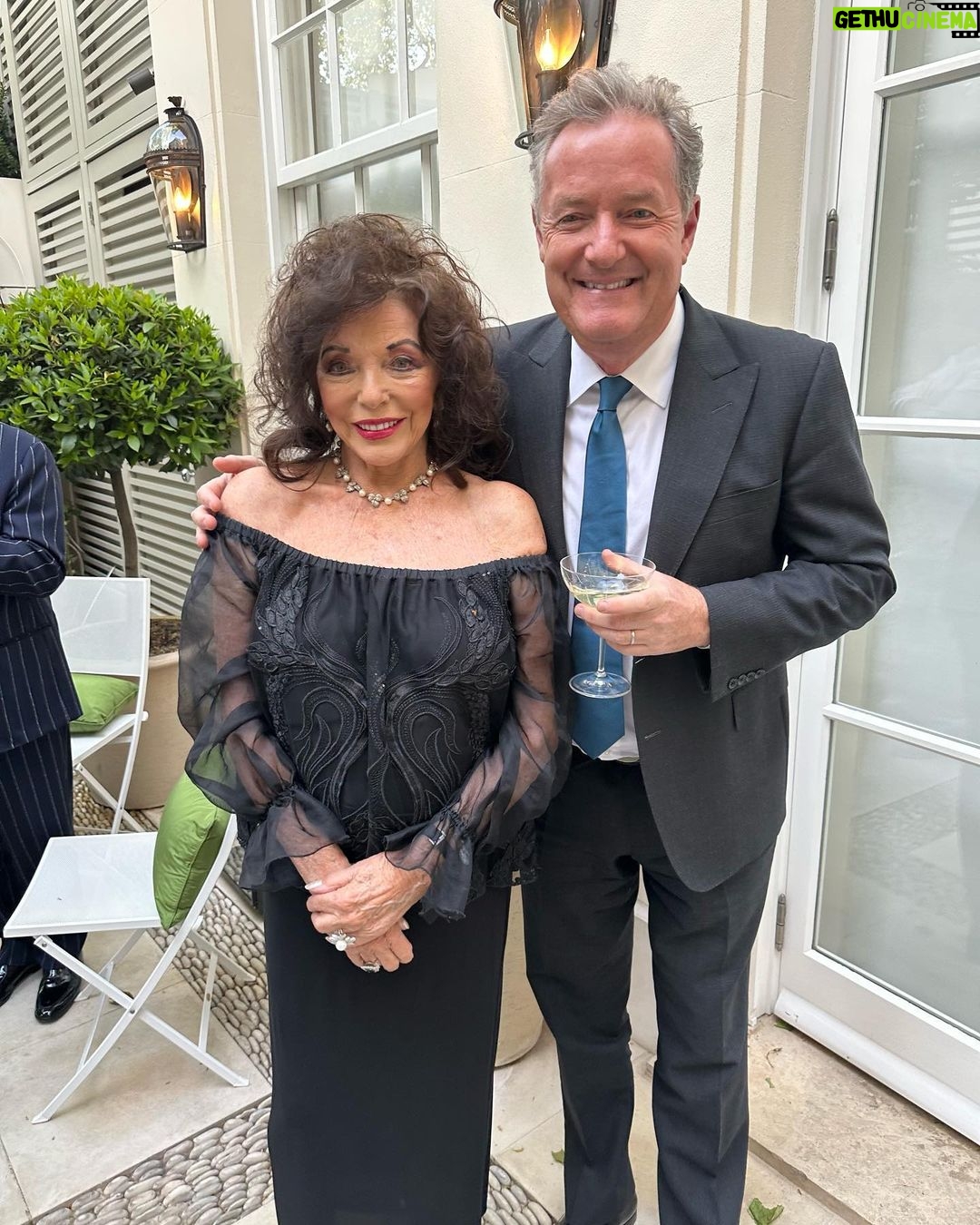 Piers Morgan - 18.8K Likes - The birthday girl!
Lovely dinner to celebrate the great Dame @joancollinsdbe , who as usual looked younger than me, and infinitely more glamorous.