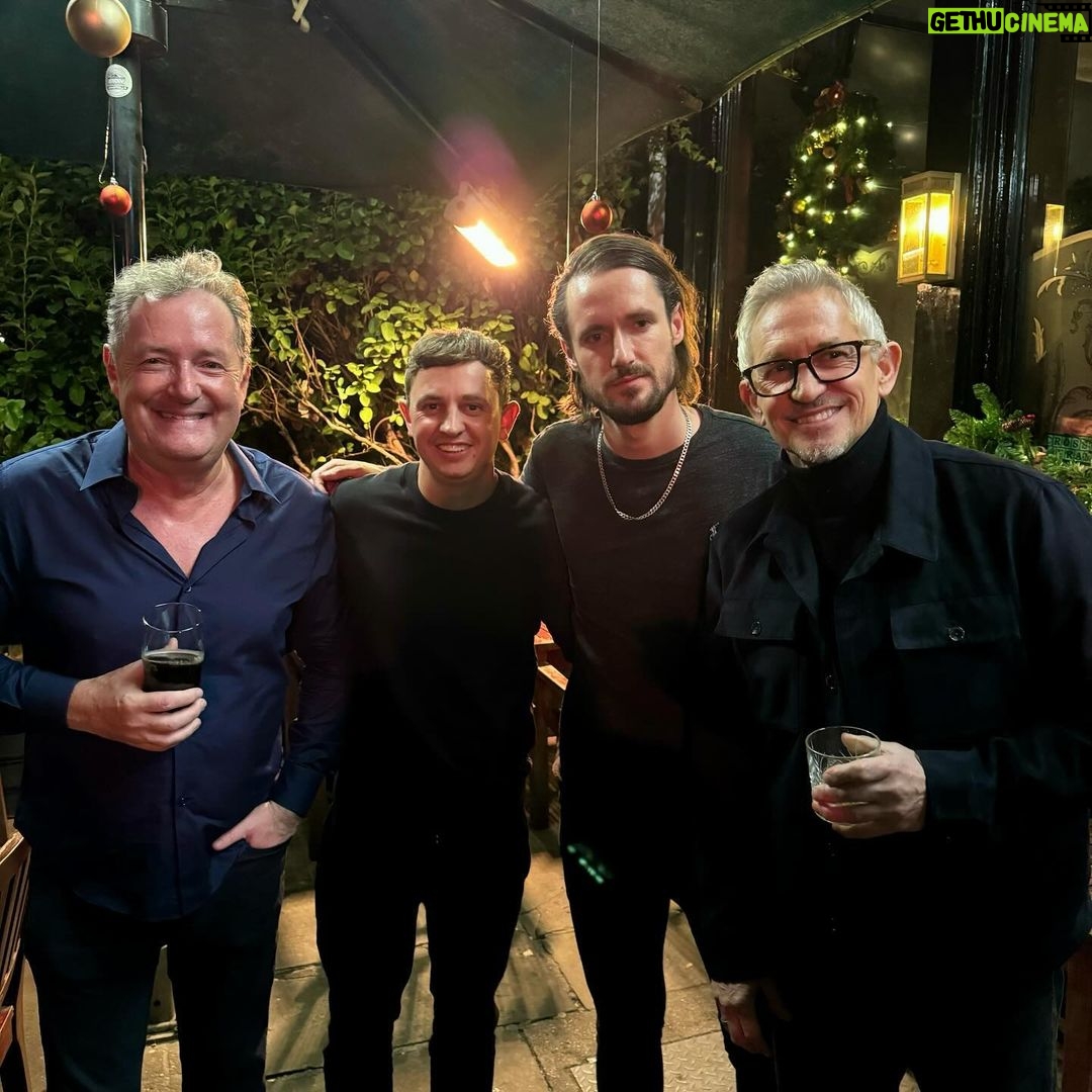 Piers Morgan - 20.4K Likes - Well THAT was a very merry Christmas party… thanks to Jess and the wonderful staff at @scarsdalew8 for another brilliant festive tipple, and to all my guests for making it such an amusing night..