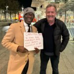 Piers Morgan Instagram - I feel like Santa 🎅 🤣 Nice to meet you, Gabriel, and Merry Christmas. News UK HQ