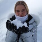 Pietra Quintela Instagram - você quer brincar na neve? ☃️ ( feeling like Elsa ) Park City, Utah