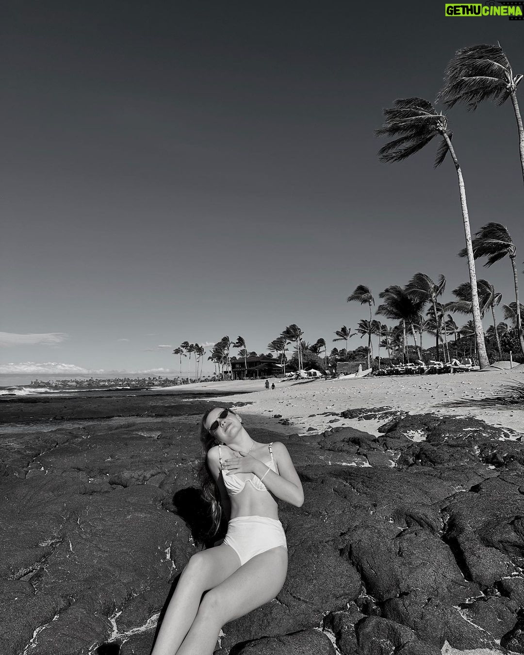 Pietra Quintela Instagram - vivendo um filme com essa trilha sonora <3 πΆπ
ππΌπΊπππ΄ #hawaii Kona, Big Island, Hawaii