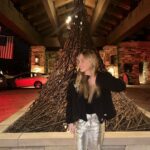 Pietra Quintela Instagram - sorry Lana, but winter nights are superiors 🤷🏼‍♀️ St Regis Deer Valley