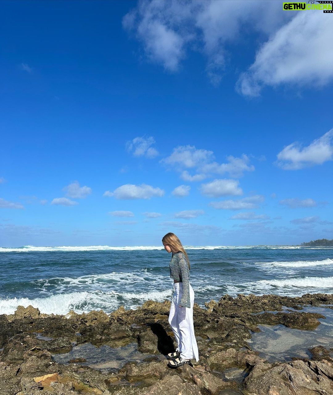 Pietra Quintela Instagram - welcome to Hawaii… ✨🐬🩵🇺🇸🦋 ( o que querem ver por aqui? )