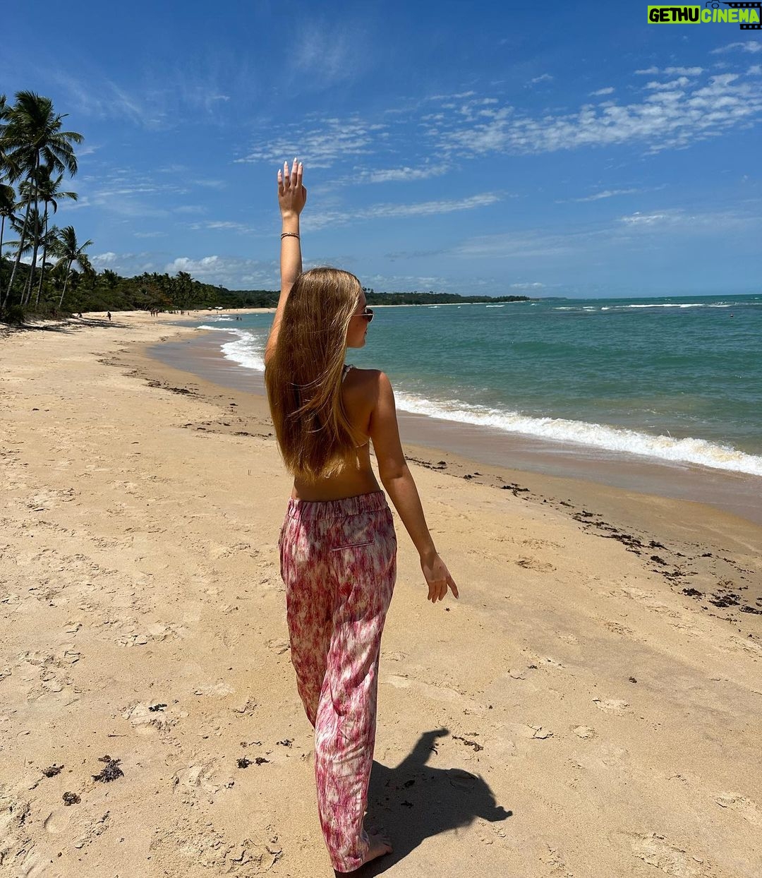 Pietra Quintela Instagram - 1st day nesse lugar especial 🇧🇷🤍 #pietraquintela Trancoso, Bahia, Brazil