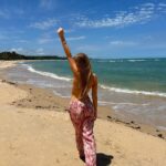 Pietra Quintela Instagram - 1st day nesse lugar especial 🇧🇷🤍 #pietraquintela Trancoso, Bahia, Brazil
