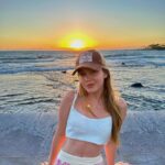 Pietra Quintela Instagram - vivendo um filme com essa trilha sonora <3 🎶🌅🖖🏼🌺🌊👙🌴 #hawaii Kona, Big Island, Hawaii