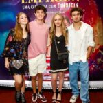 Pietra Quintela Instagram - Pré estreia de EMPIRION - @empirionfilme Dia muito especial, com pessoas muito especiais! Espero todo mundo dia 29 nos cinemas, para os amantes de ficção científica ♥️🎬🧪 Dress: @patbo_brasil Make&Hair: @murilomauricio @casaconceitoeldorado