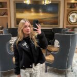 Pietra Quintela Instagram – sorry Lana, but winter nights are superiors 🤷🏼‍♀️ St Regis Deer Valley