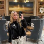 Pietra Quintela Instagram - sorry Lana, but winter nights are superiors 🤷🏼‍♀️ St Regis Deer Valley