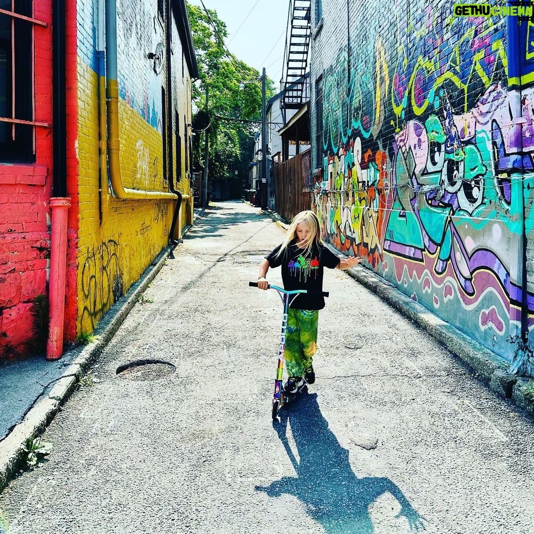 Pink Instagram - Toronto love story #kensingtonmarket #summervibes #summercarnival2023 #scooterlife